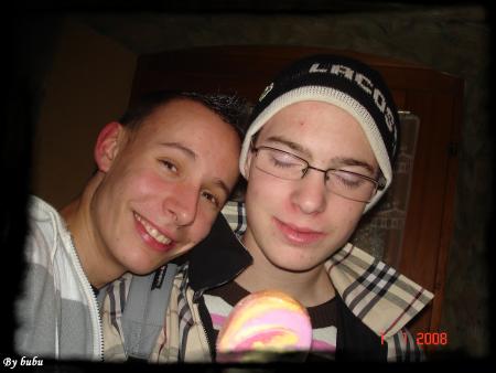 Moi et JerE en mode Hs ^^      NEw An